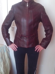 Куртка , кожа натур,  цвет бордо,  42 -44 размер